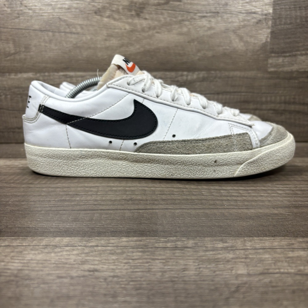 Nike Blazer Low 77 White Gray Black Mens US Size 7.5 DA6364-101 Sneakers
